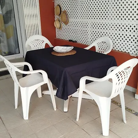 Perea Playa Lejlighed *